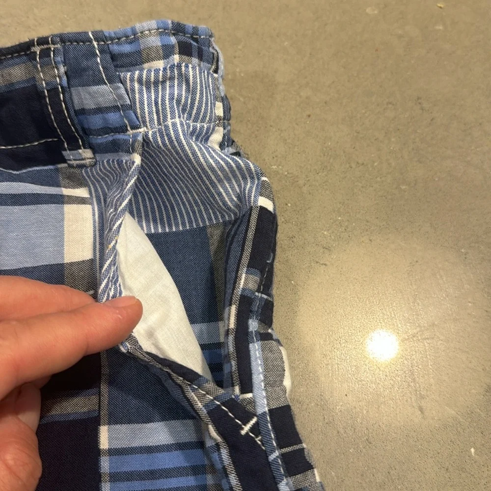 GYMBOREE boy’s size 7 blue madras shorts